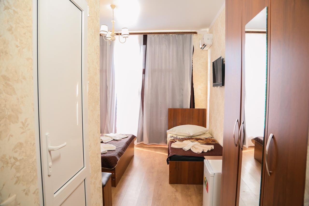 Bon Amour Gagra Exterior photo